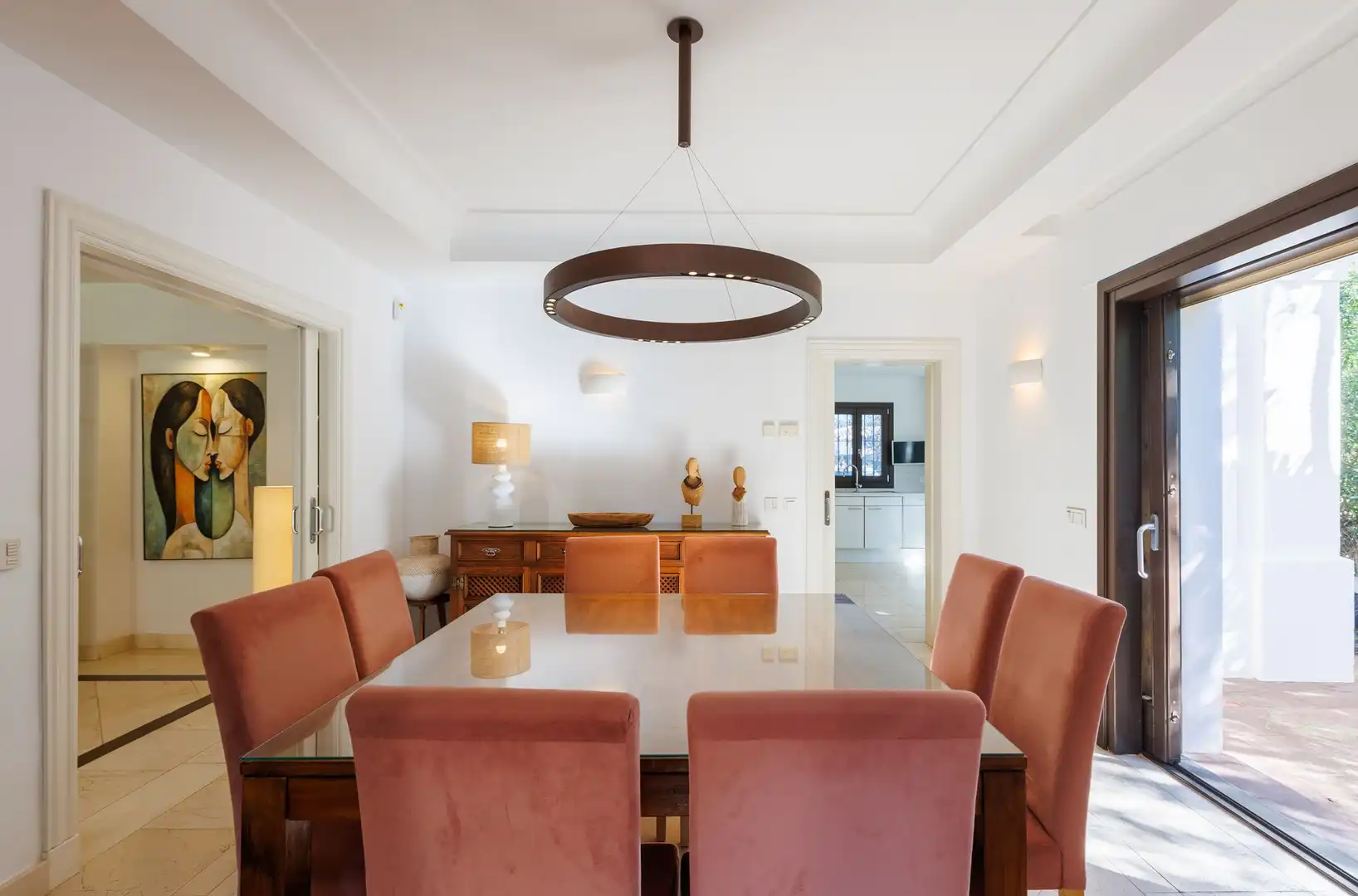 Comedor de Casa o chalet de alquiler en Estepona con Terraza
