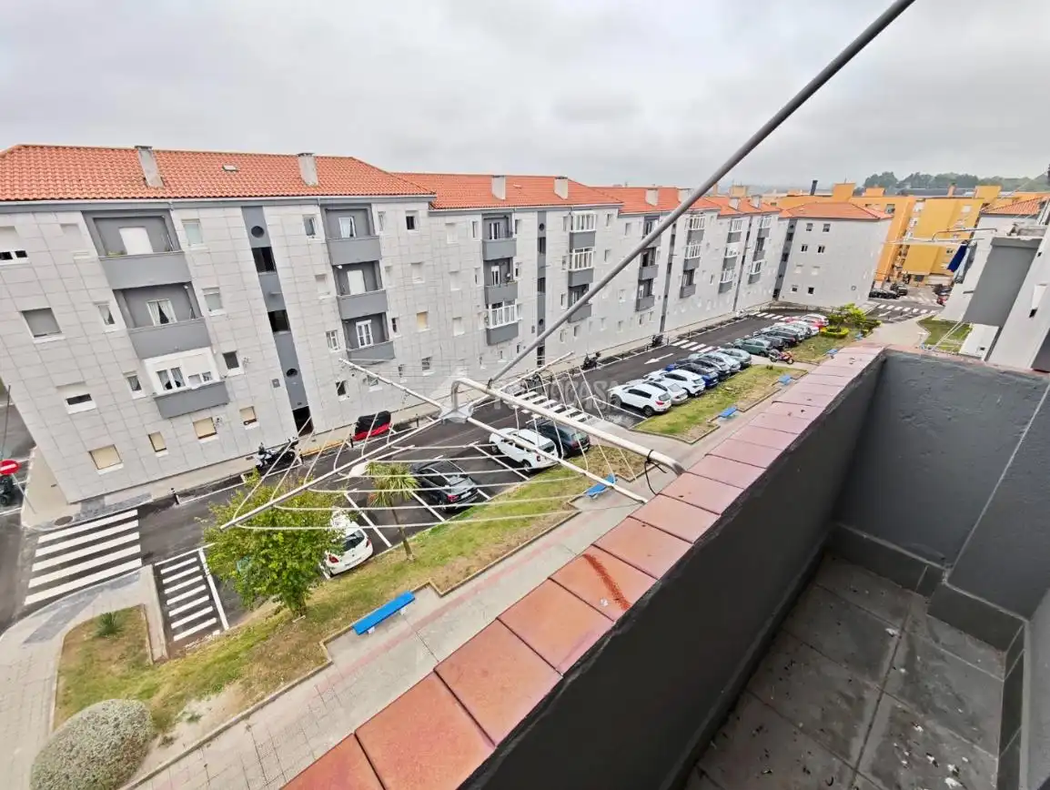 Parking de Piso en venta en Santander con Trastero y Balcón