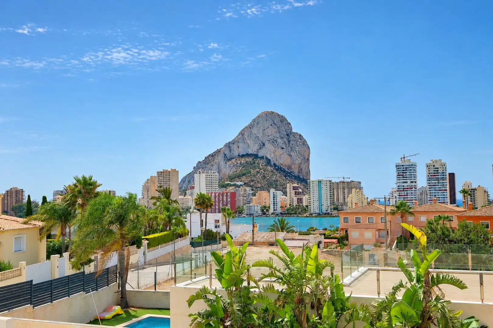 Chalet con piscina en venta en Marisol Park - Ortembach - Los Almendros, imagen 11