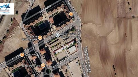 Foto 2 de Piso en venta en Calle Van Gogh, El Quiñón, Seseña