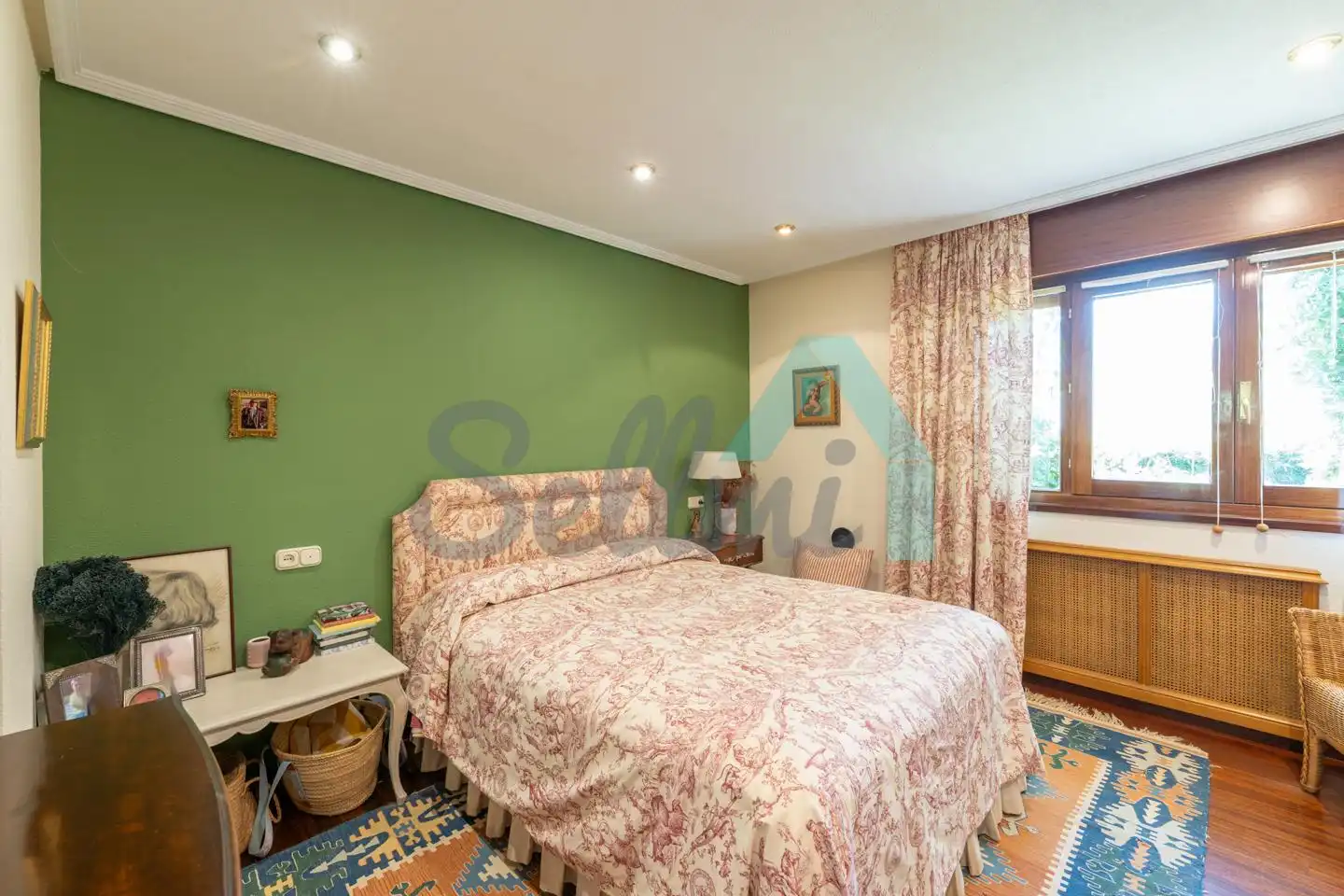Bedroom of Detached homes for sale in Llanes  with Heating, Private garden and Parquet flooring