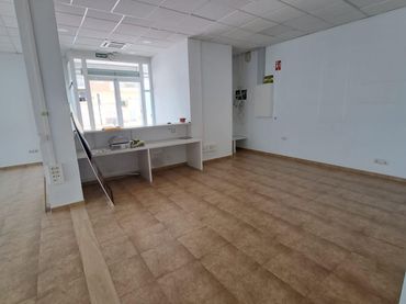 Local comercial en venda a Lorca Ciudad