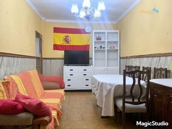 Living room of Planta baja for sale in Badajoz Capital  with Air Conditioner, Heating and Terrace