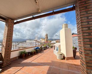 Exterior view of Attic for sale in Los Barrios  with Terrace