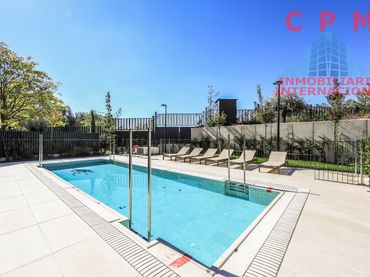 Flat with pool to rent in Ciudad Lineal