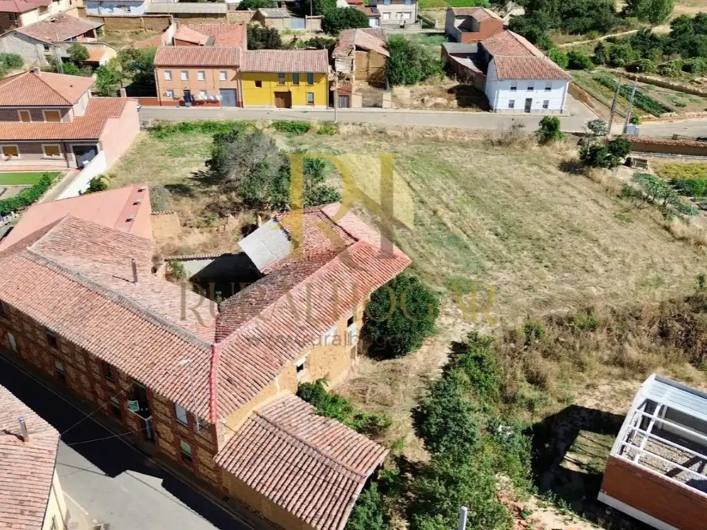 House for sale in Villaturiel, imagen 3
