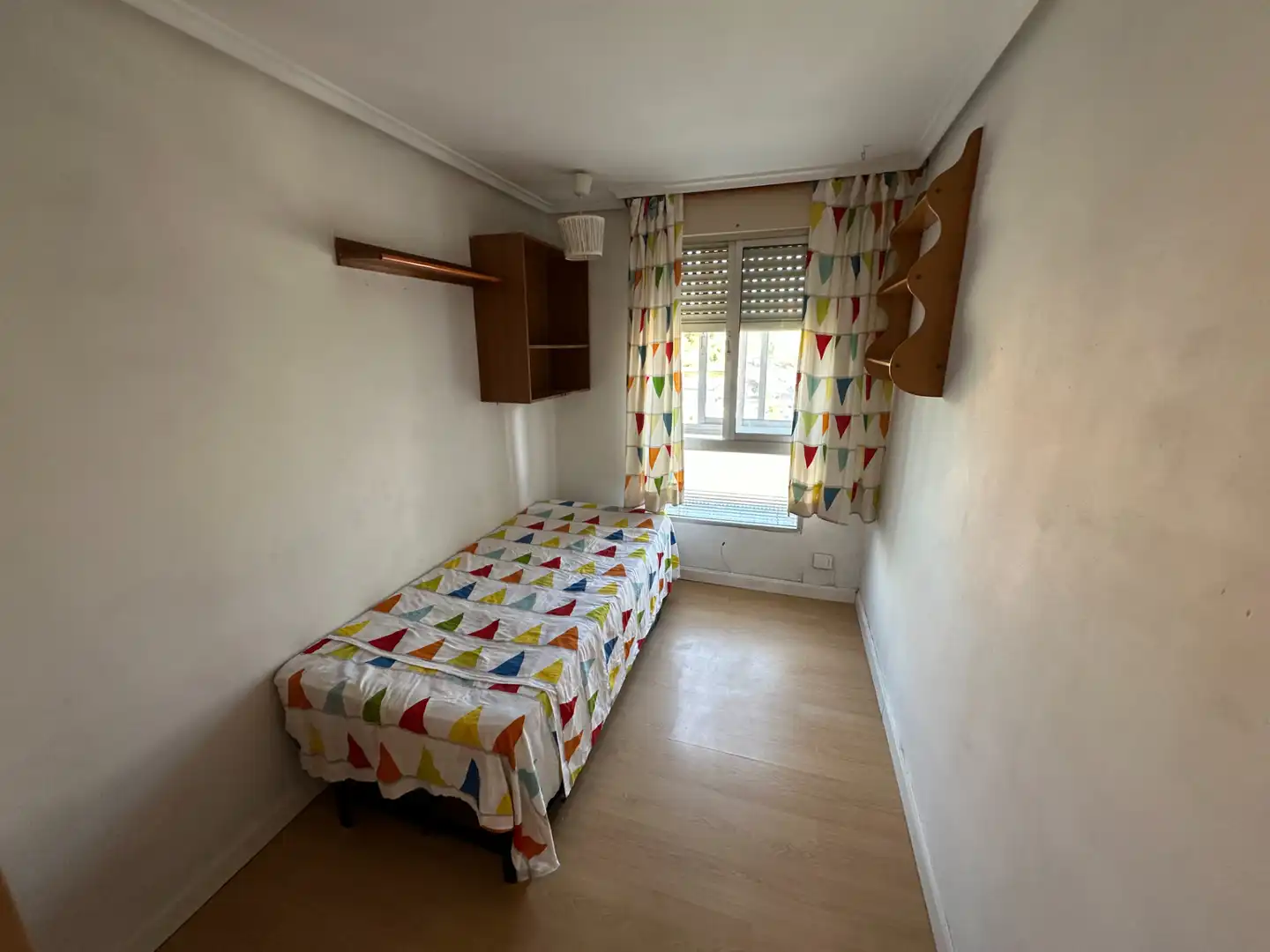 Schlafzimmer von Wohnungen zum Verkauf in Burgos mit Heizung