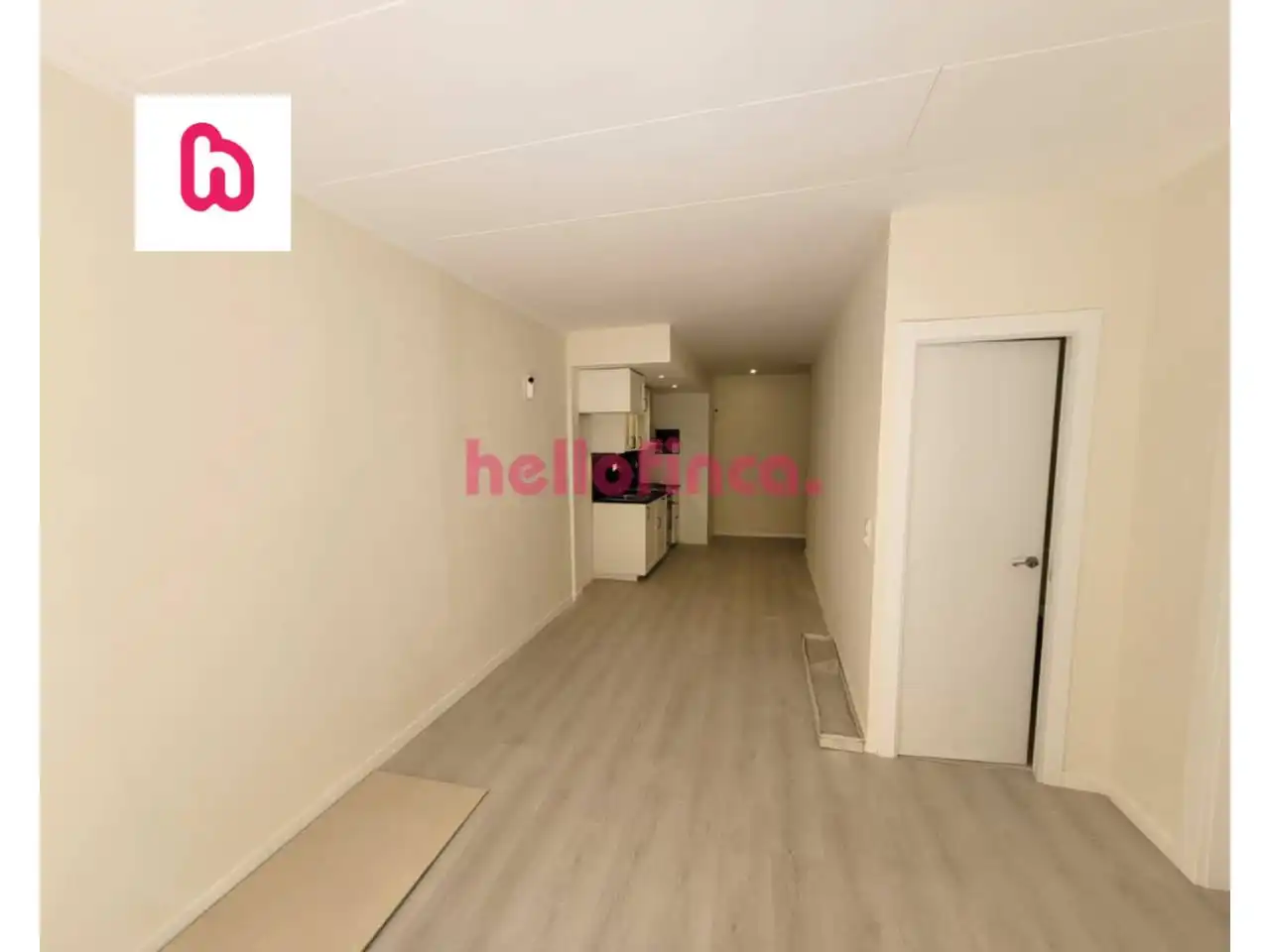 Piso en venta en Barcelona con Calefacción, Parquet y Terraza
