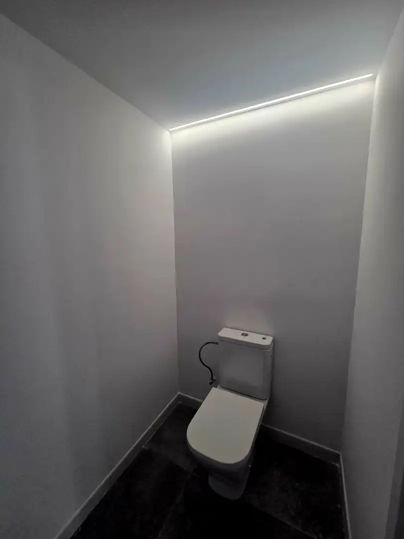 Bathroom of Study for sale in Barcelona