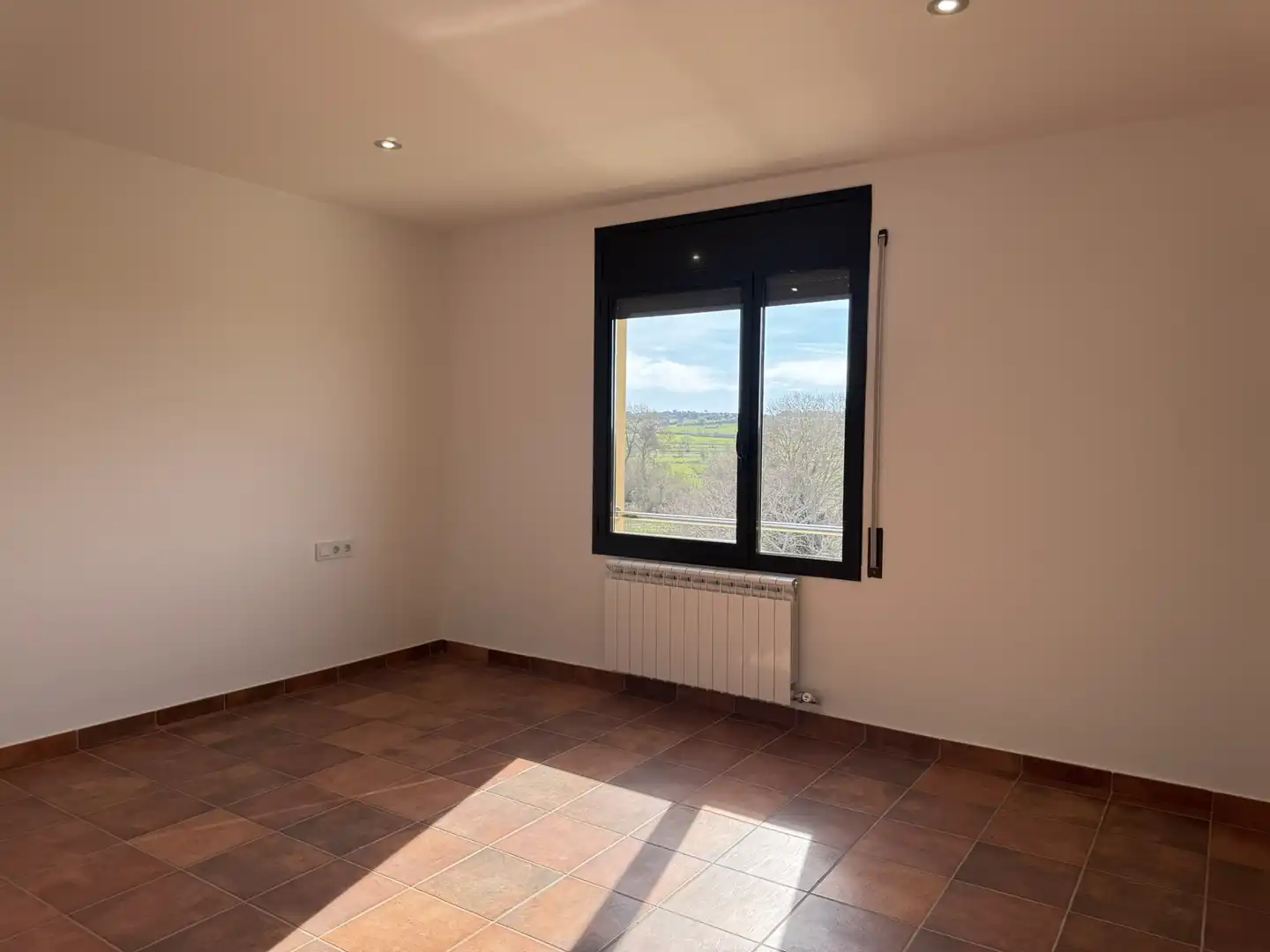 Habitación de Casa adosada en venta en Torrefeta i Florejacs con Calefacción, Terraza y Horno