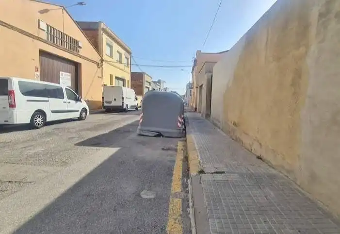 Nau industrial de lloguer a Carrer de Sarriera, imagen 4