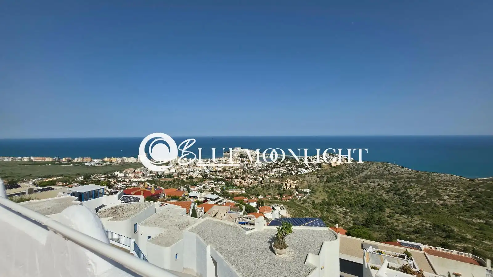 Vista exterior de Ático en venta en Peñíscola / Peníscola con Aire acondicionado, Calefacción y Terraza