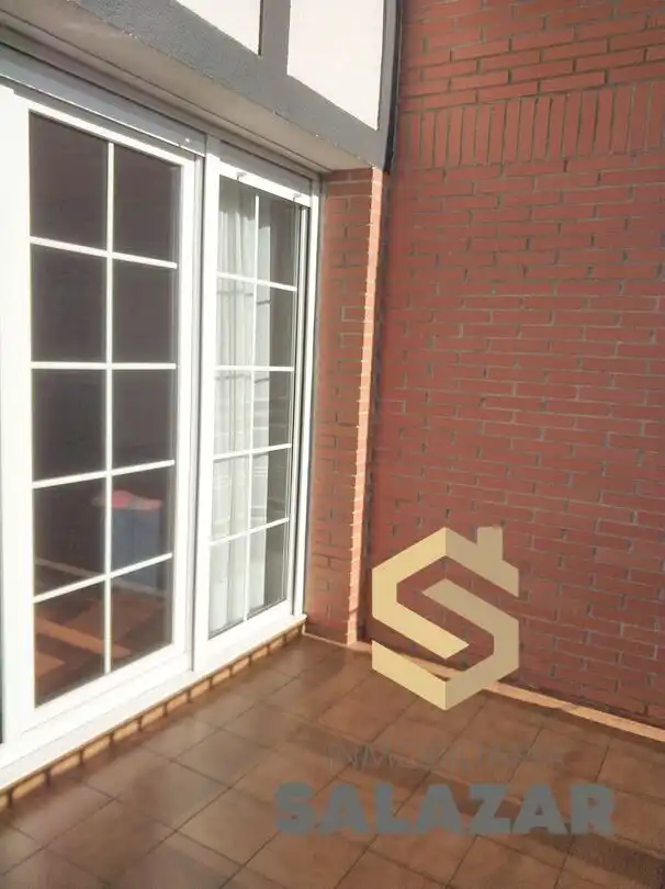 Terraza de Piso de alquiler en Loiu con Calefacción y Terraza