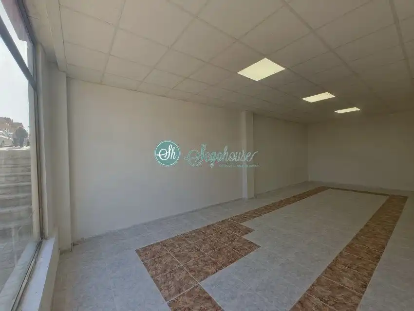 Business premises to rent in La Lastrilla, imagen 37