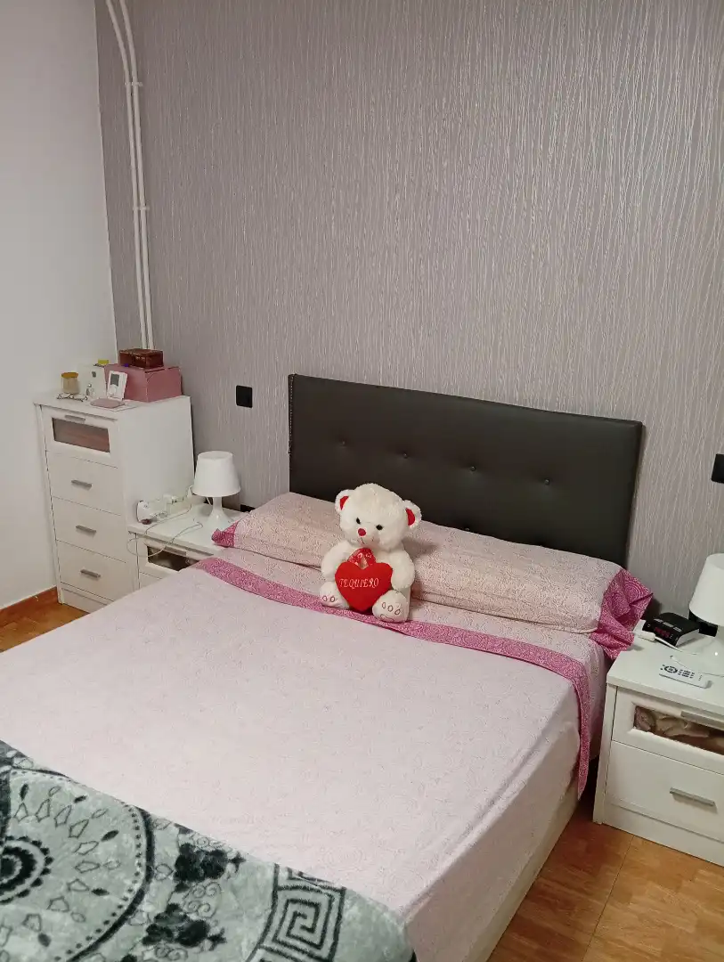 Habitación de Casa o chalet en venta en Ugena con Aire acondicionado, Calefacción y Jardín privado