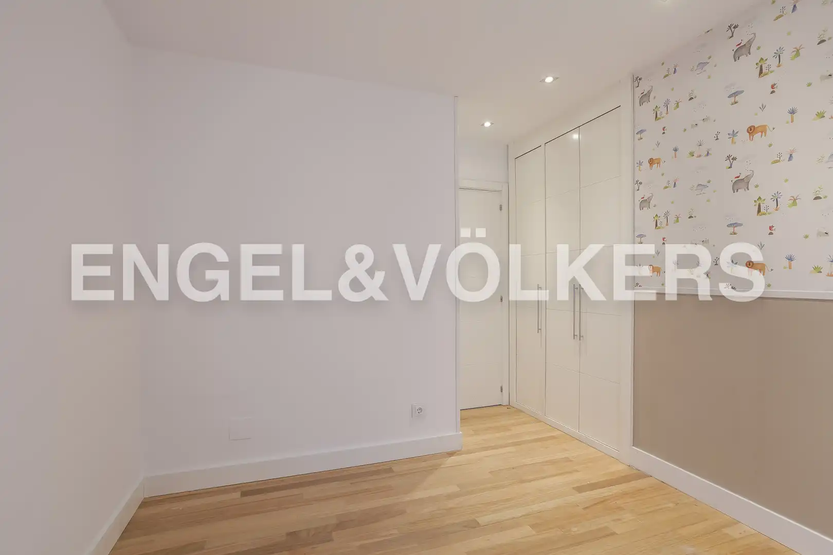 Habitación de Piso de alquiler en Madrid con Aire acondicionado, Calefacción y Parquet