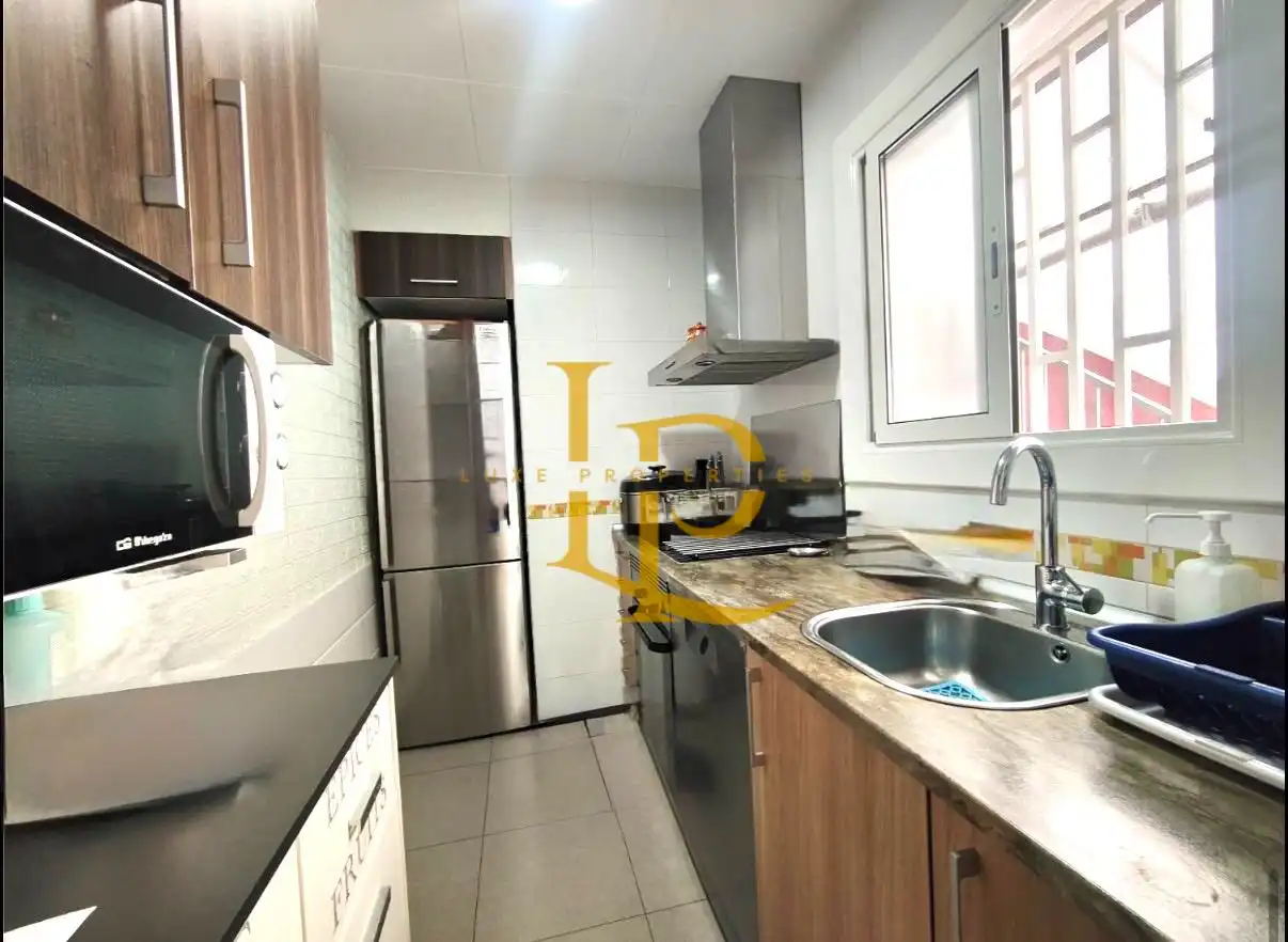 Cuina de Casa o xalet en venda en Sabadell amb Aire condicionat, Parquet i Terrassa