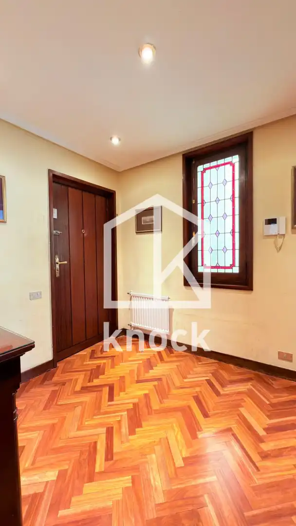 Flat for sale in Oviedo   with Heating and Parquet flooring