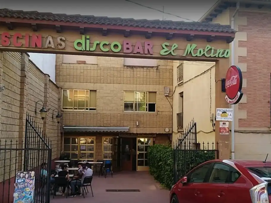 Lands and plots for sale in Avenida de la Rioja 25