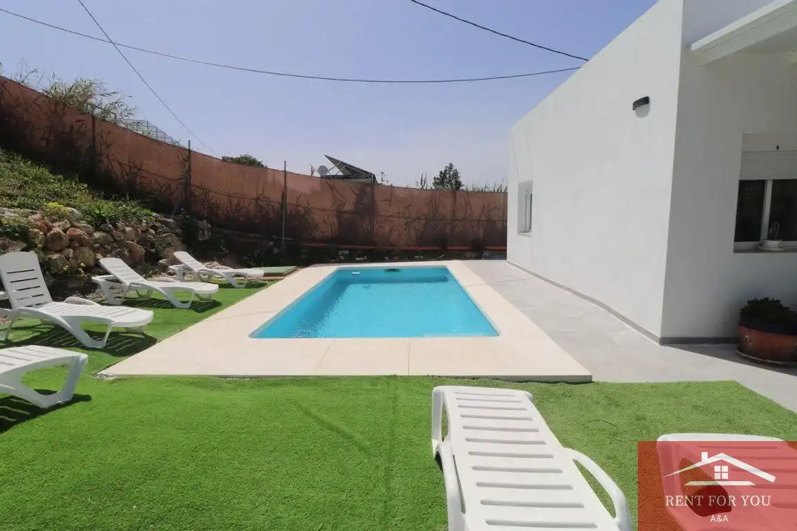 Piscina de Casa o chalet de alquiler en Cártama con Jardín privado, Terraza y Piscina