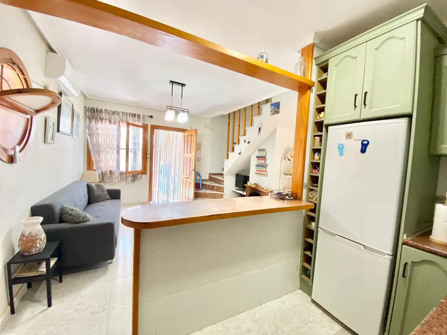 Cocina de Casa o chalet de alquiler en Torrevieja con Aire acondicionado, Calefacción y Jardín privado