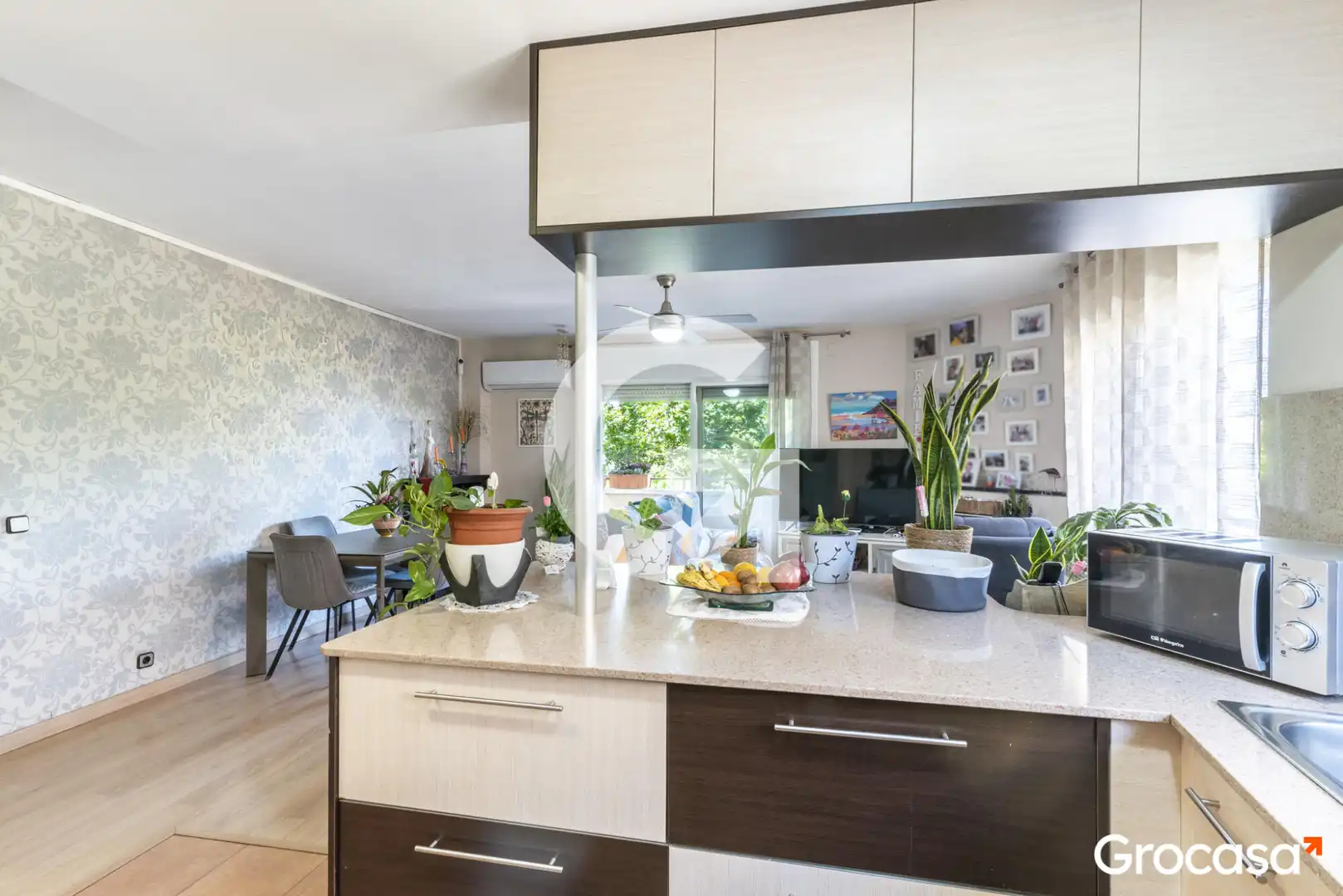 Cocina de Piso en venta en Sant Feliu de Llobregat con Aire acondicionado, Calefacción y Horno