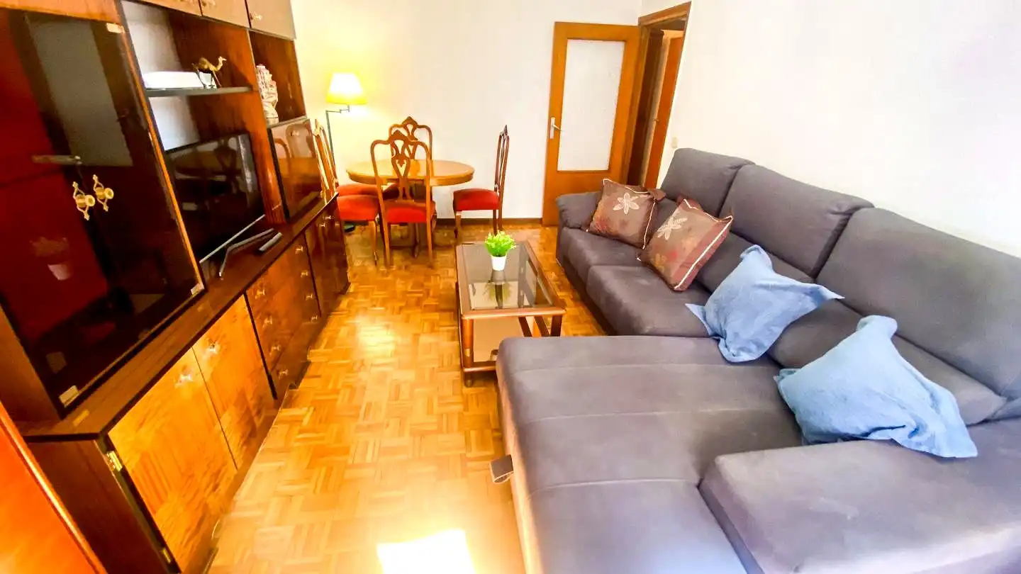 Wohnzimmer von Wohnung zur Miete in Arganzuela