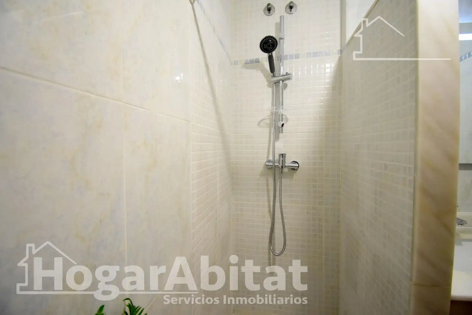 Bany de Àtic en venda en Pedreguer amb Aire condicionat, Calefacció i Jardí privat