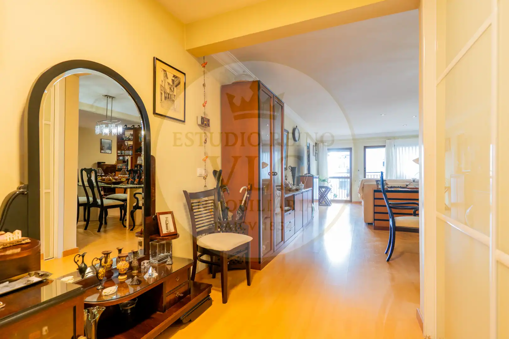 Sala d'estar de Apartament en venda en Valencia amb Aire condicionat, Calefacció i Parquet