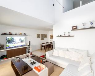 Sala d'estar de Casa adosada en venda en Albolote amb Aire condicionat