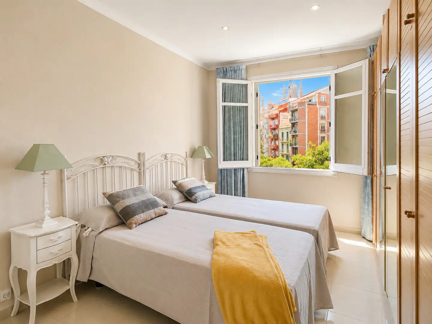 Habitación de Piso en venta en Barcelona con Aire acondicionado, Calefacción y Amueblado