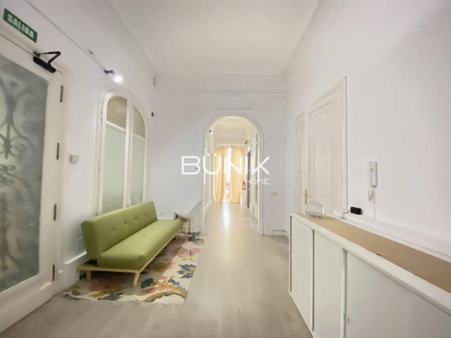 Oficina en Alquiler en BALMES  en Sarrià