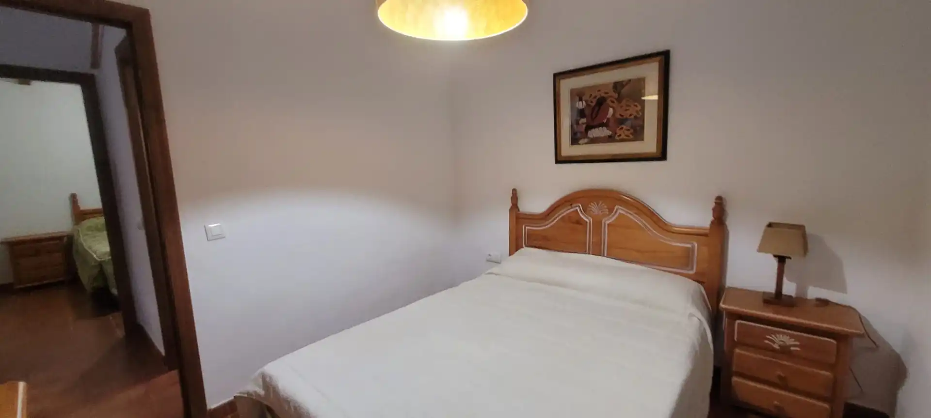 Dormitori de Finca rústica en venda en Los Barrios amb Jardí privat, Piscina i Moblat