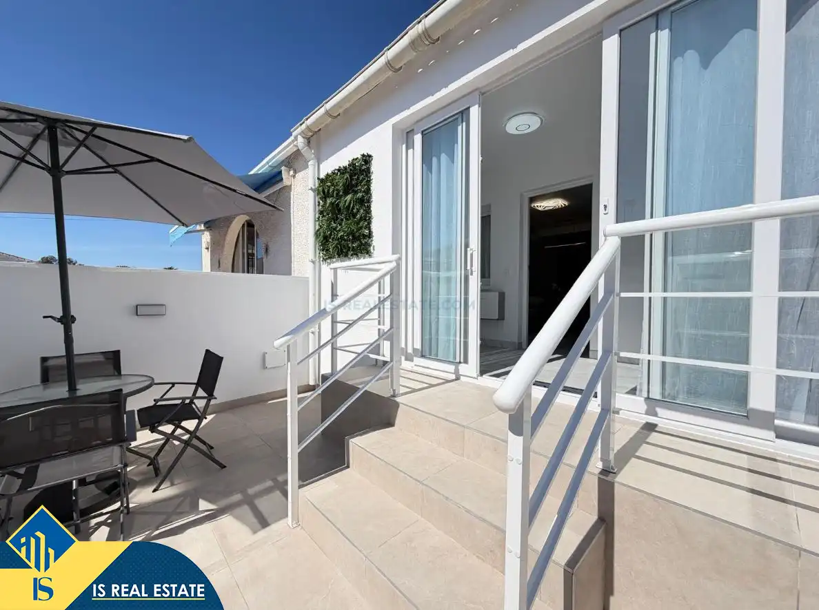 Maison mitoyenne avec jardin à vendre à Zona Carrefour - Urbanizaciones