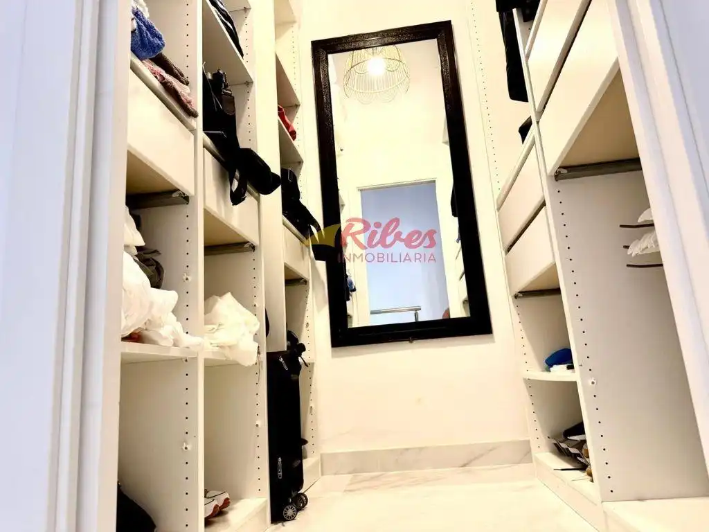 Bedroom of Detached homes for sale in Cullera