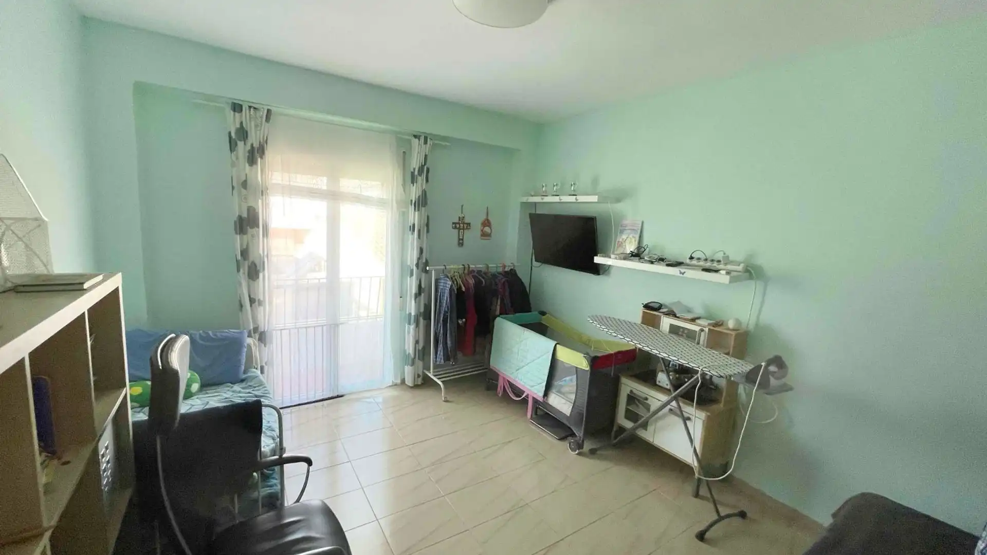 Habitación de Piso en venta en El Puig de Santa Maria con Terraza y Amueblado