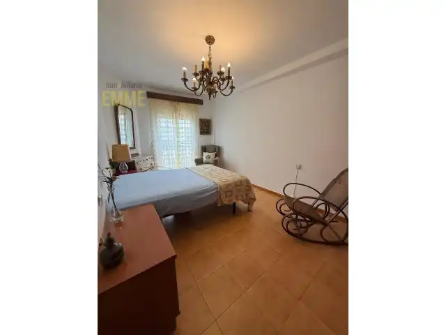 Habitación de Piso de alquiler en Ronda con Amueblado