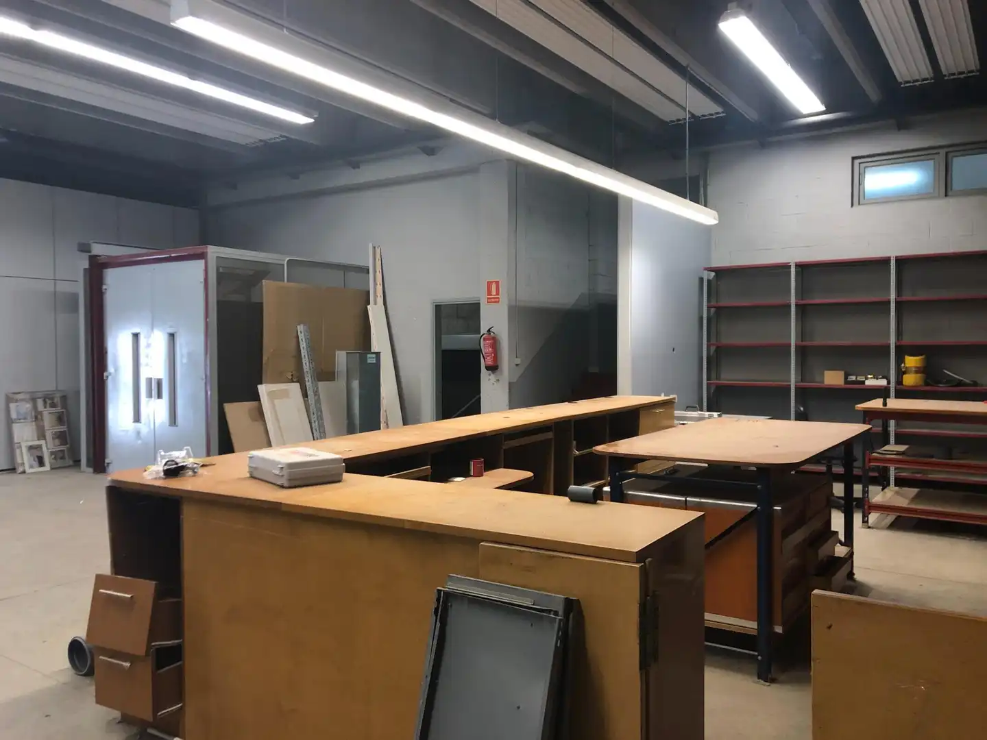 Nau industrial en venda en Abrera