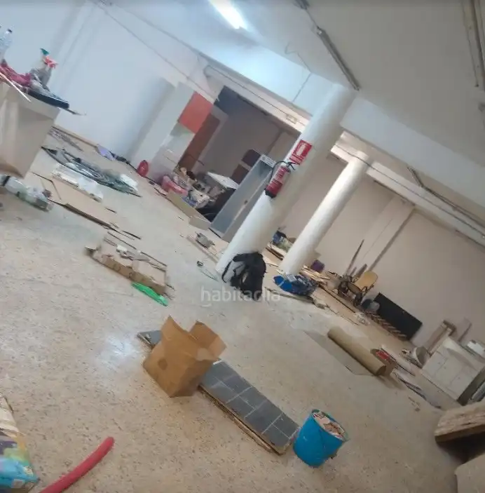 Local comercial en venda a Centre, imagen 9
