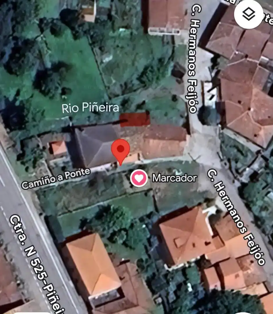 Casa adosada en venda en Sandiás amb Balcó