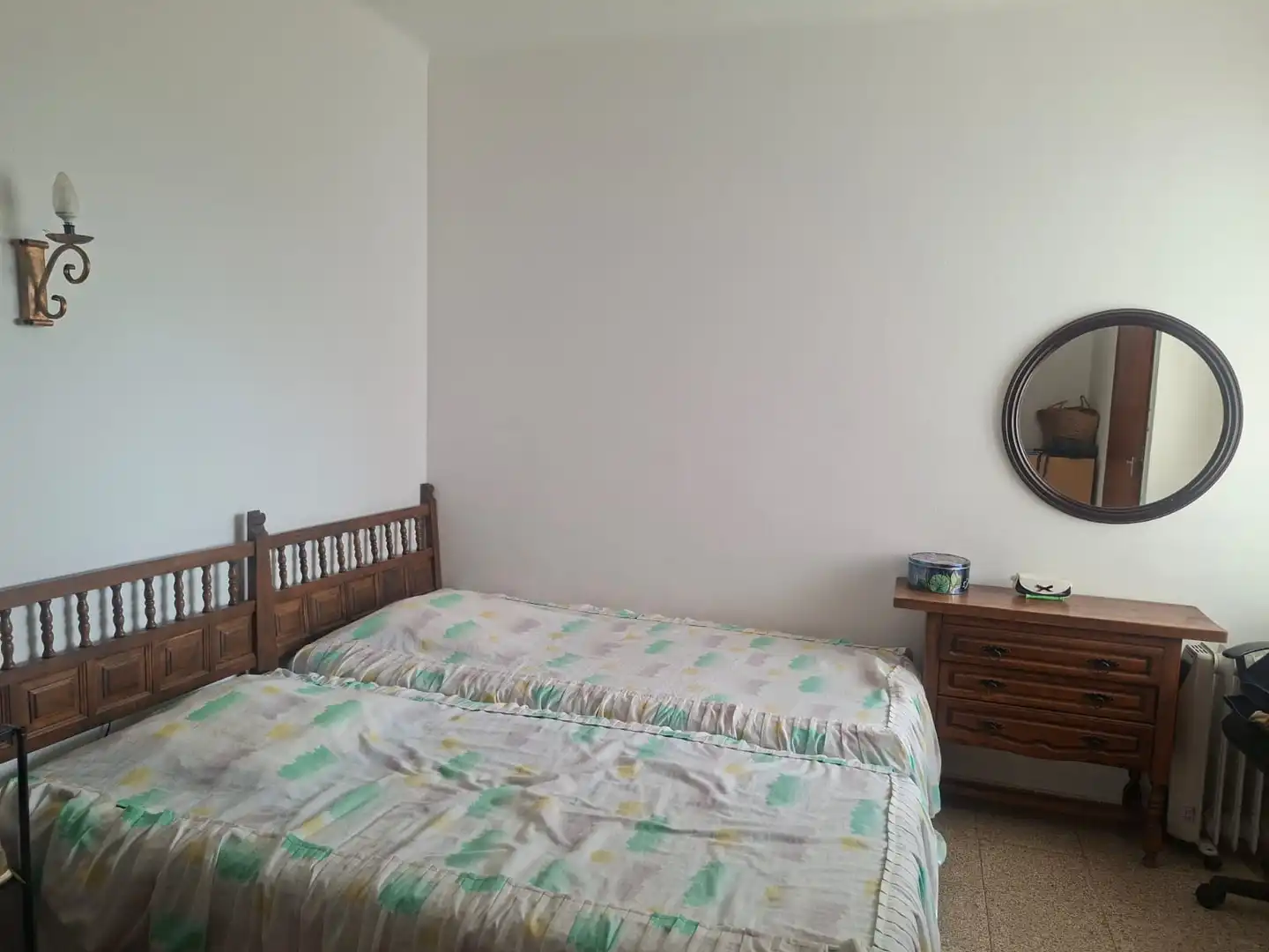 Habitación de Apartamento en venta en L'Estartit con Calefacción, Terraza y Amueblado