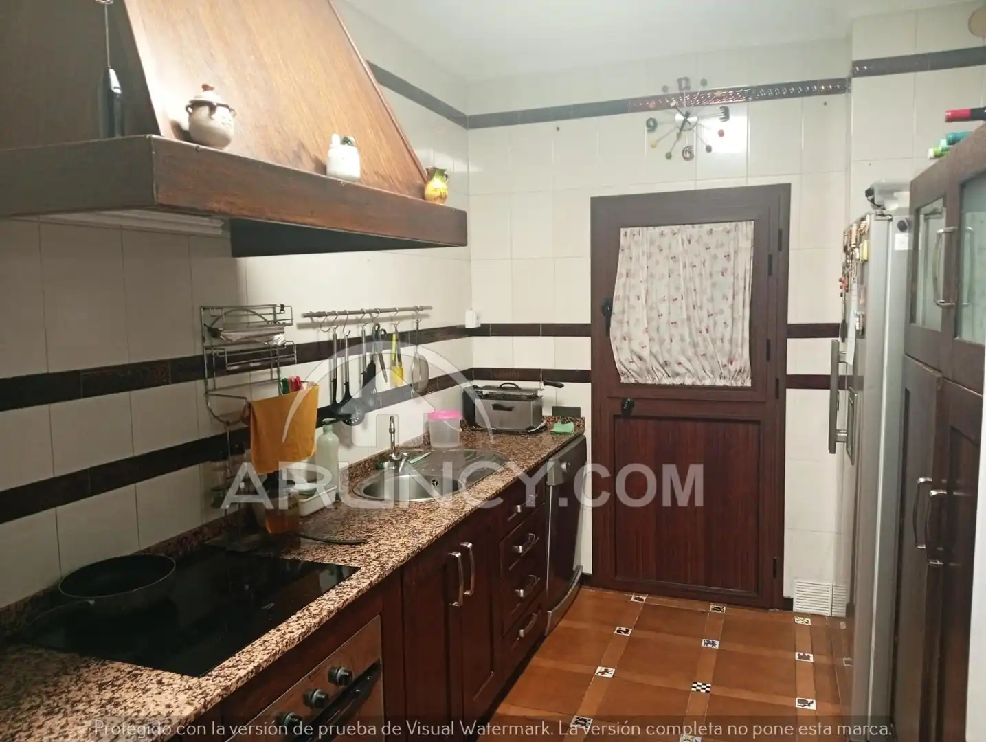 Cuina de Casa o xalet en venda en Alcalá de Guadaira amb Aire condicionat, Terrassa i Traster