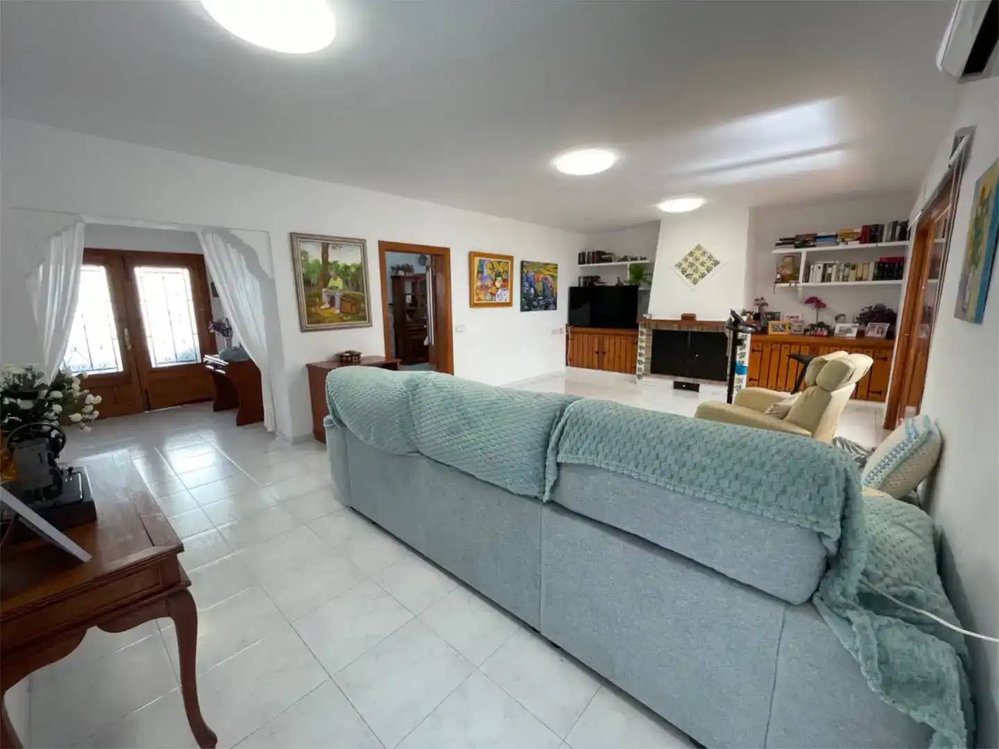 Sala d'estar de Casa o xalet en venda en Eivissa amb Aire condicionat, Jardí privat i Parquet