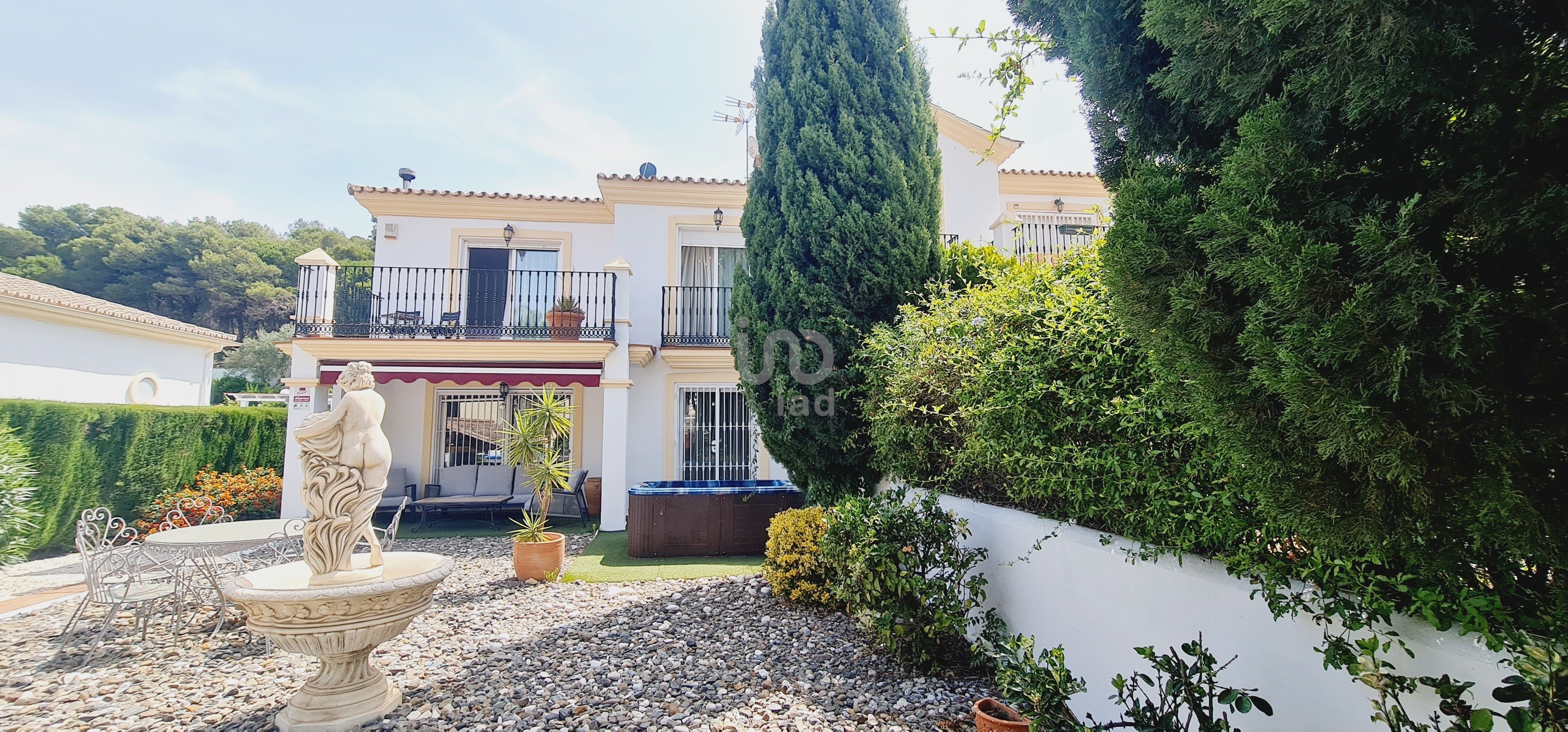 Jardí de Casa o xalet en venda en Alhaurín El Grande amb Aire condicionat, Calefacció i Terrassa