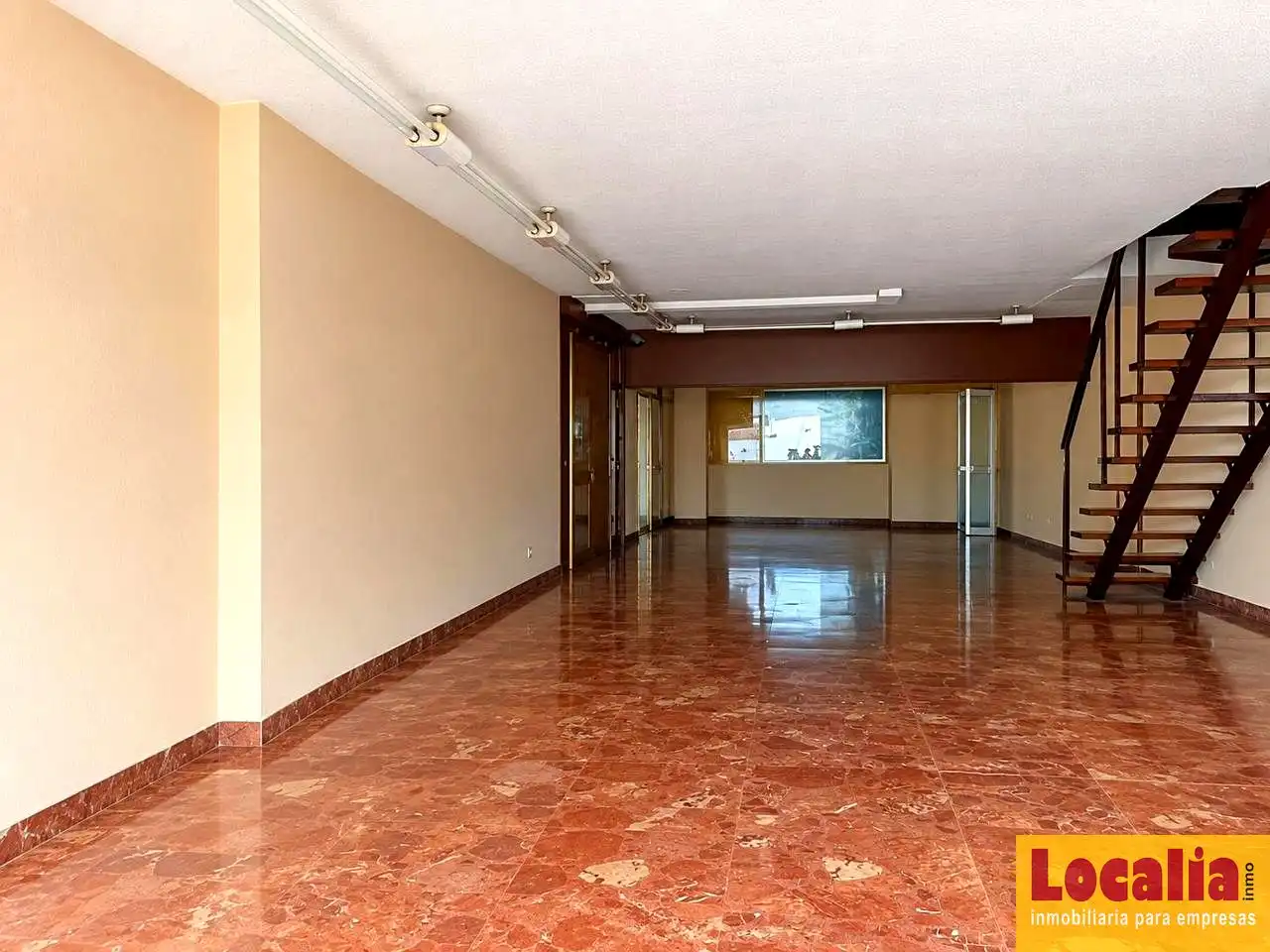 Business premises for sale in Castilla - Hermida, imagen 2