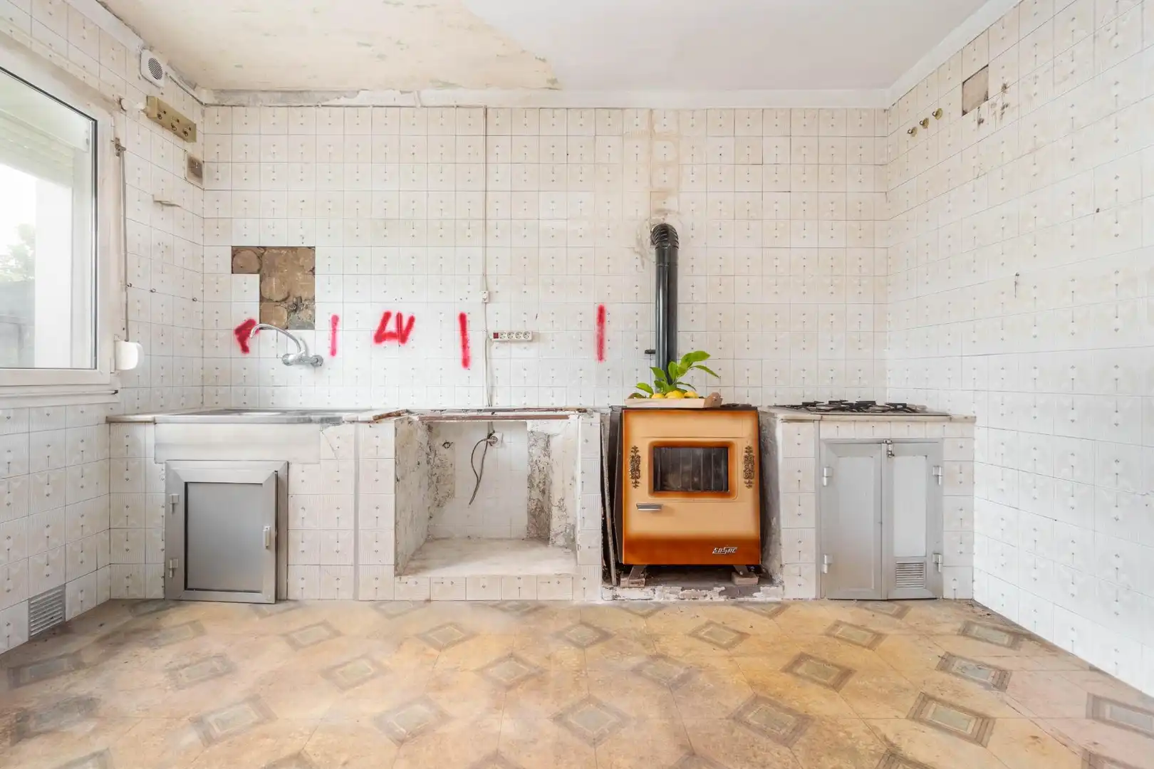 Cocina de Apartamento en venta en Madrid