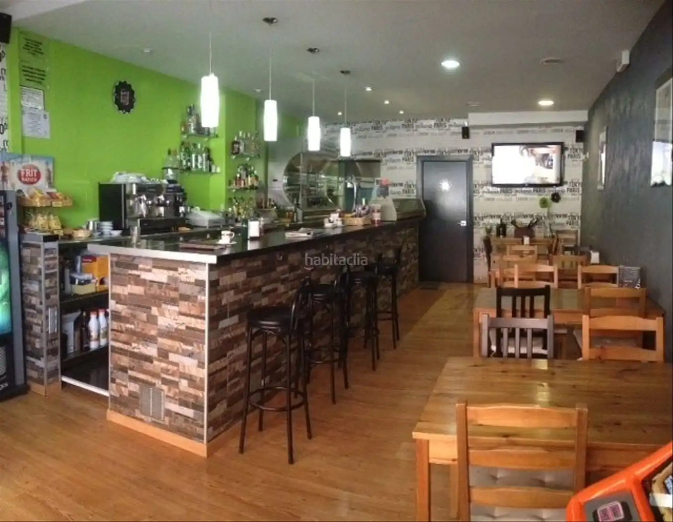 Local comercial de lloguer a Carrer Cebrià Montserrat 64