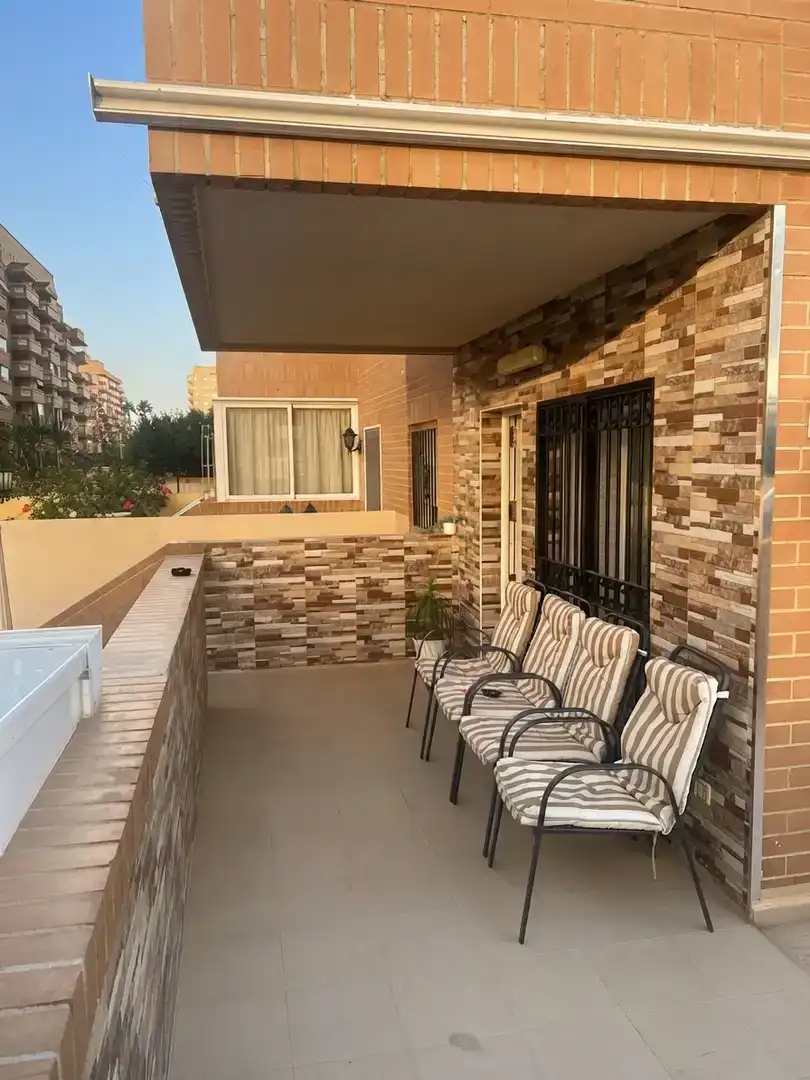 Terrassa de Apartament de lloguer en Oropesa del Mar / Orpesa amb Aire condicionat, Piscina i Balcó