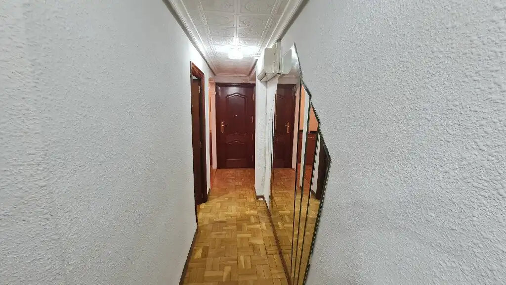 Piso en venta en  Logroño con Amueblado y Balcón
