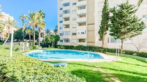 Foto 2 von Erdgeschoss zum Verkauf in Puerto de Estepona, Estepona